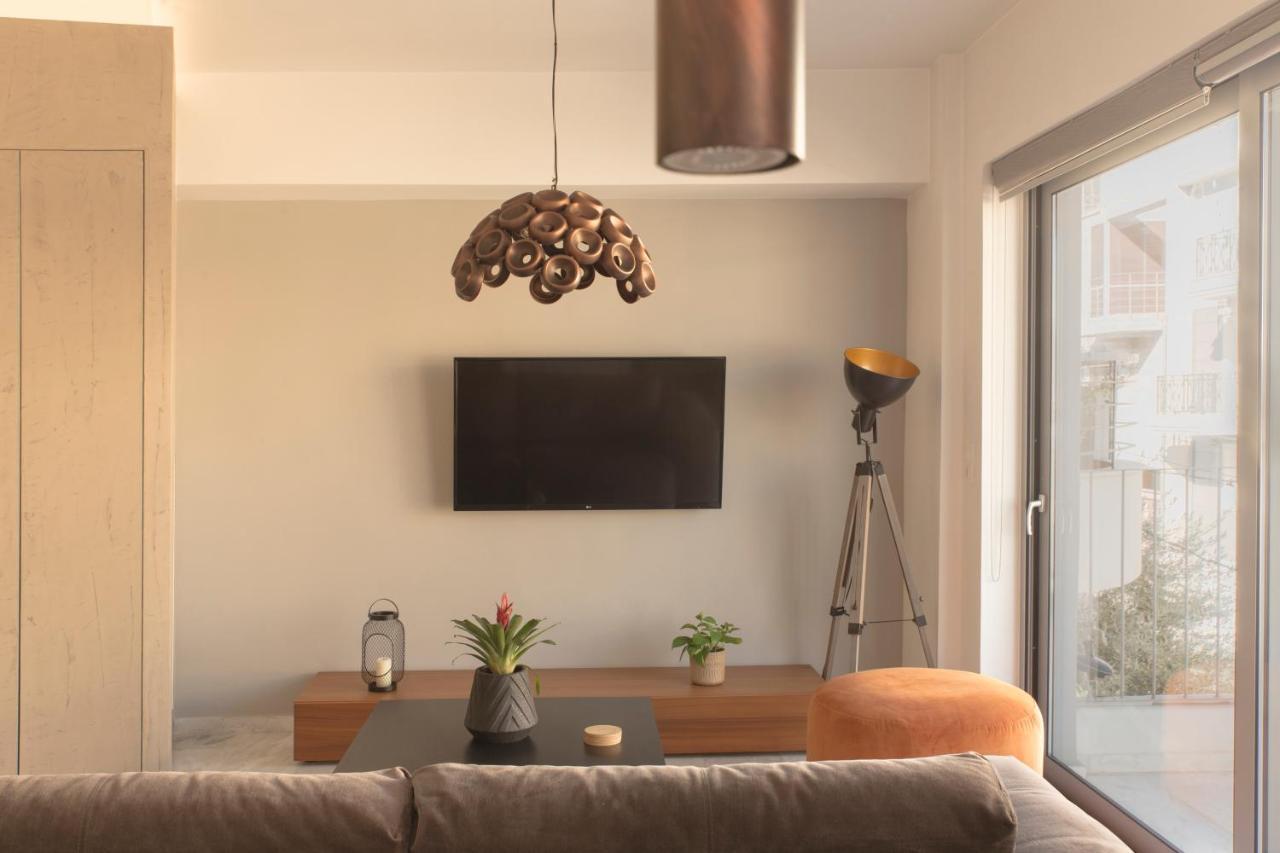 Luxury Apt With Parking-Living Stone Silver Aten Exteriör bild