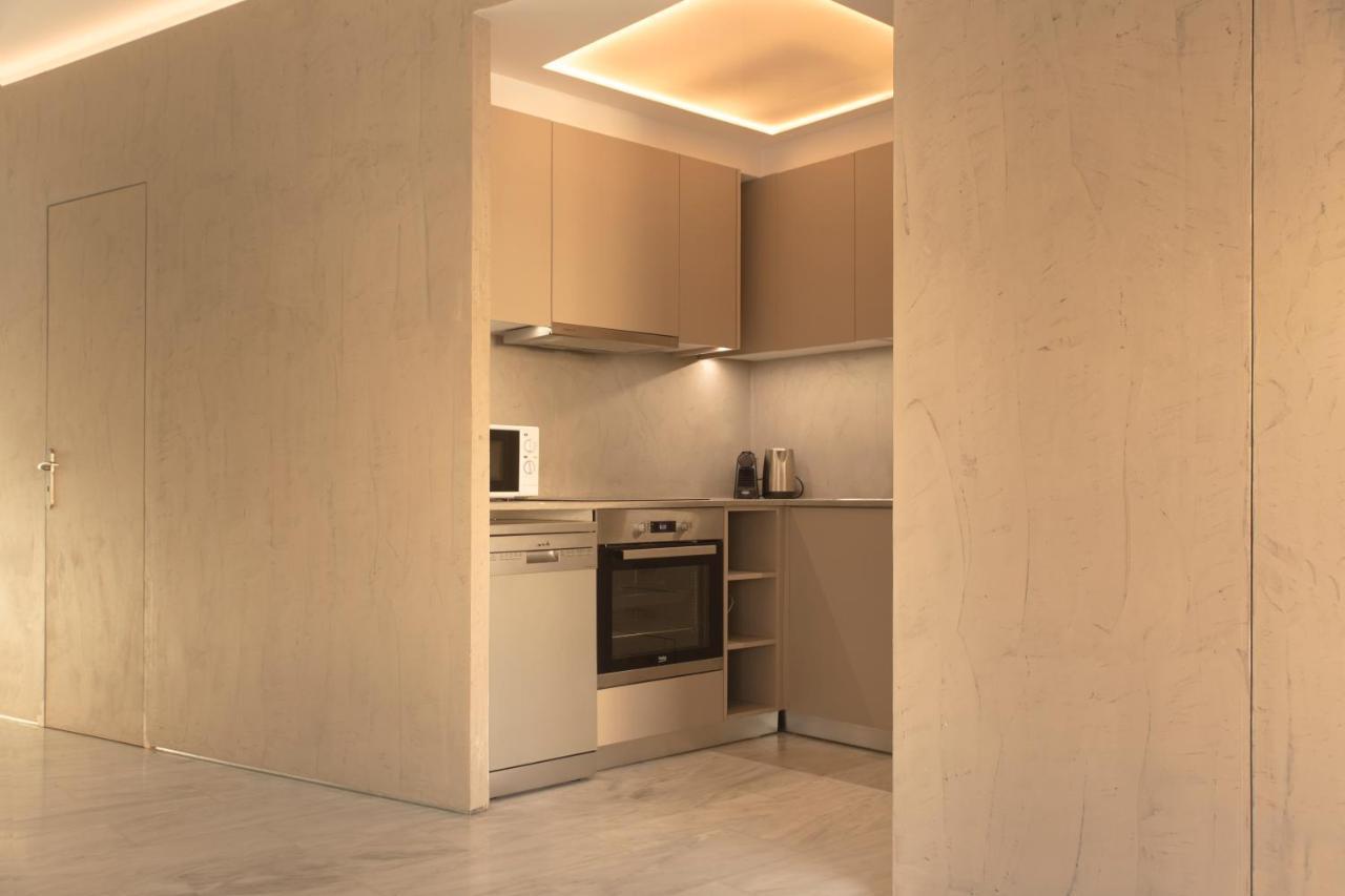 Luxury Apt With Parking-Living Stone Silver Aten Exteriör bild